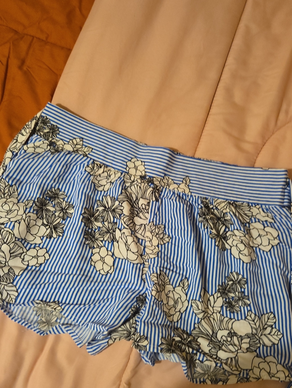 New Look Blue and Cream Floral Striped Mini Skirt